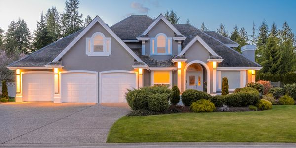 Easy Weekend Projects to boost your Curb Appeal