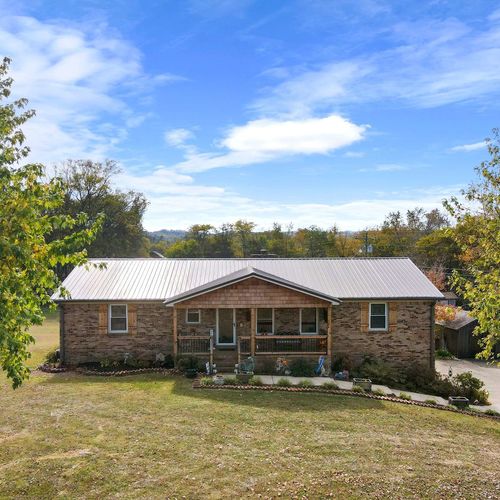 Discover Your Dream Home in Culleoka, TN with Multi-Generational Potential