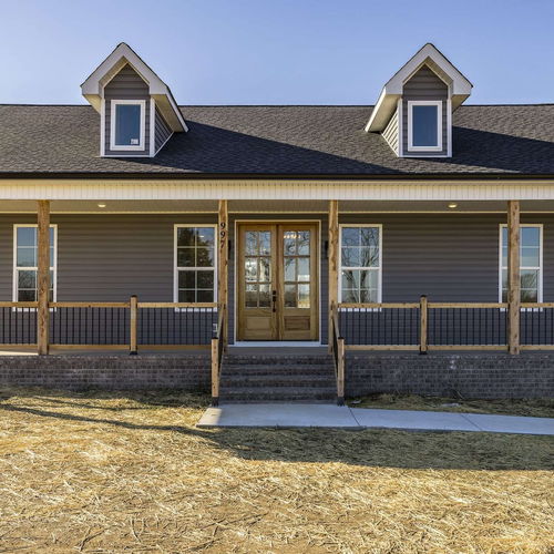 Your Own Paradise: A Beautiful New Construction Home in Westmoreland, TN