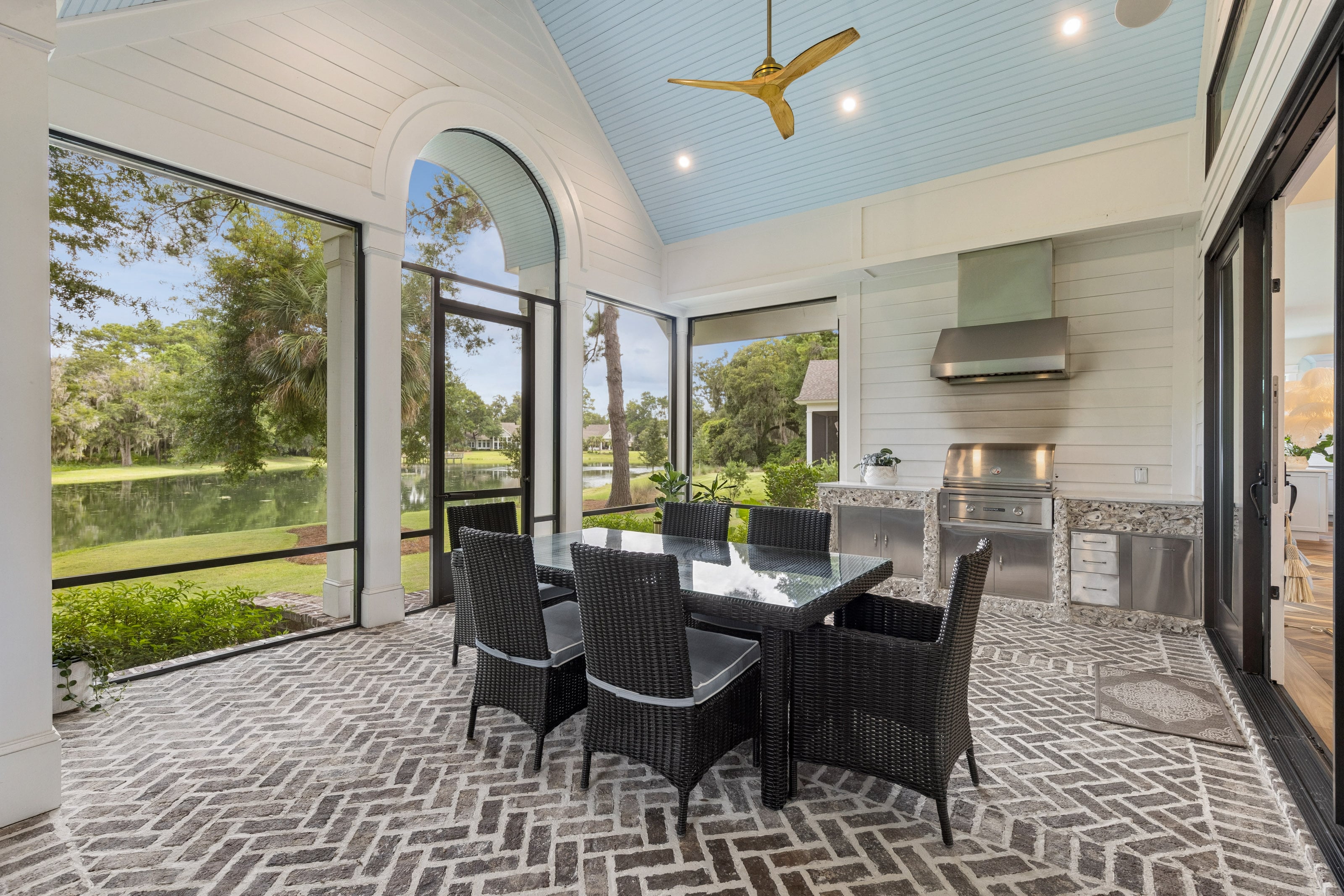 57 Inverness Drive photo 32