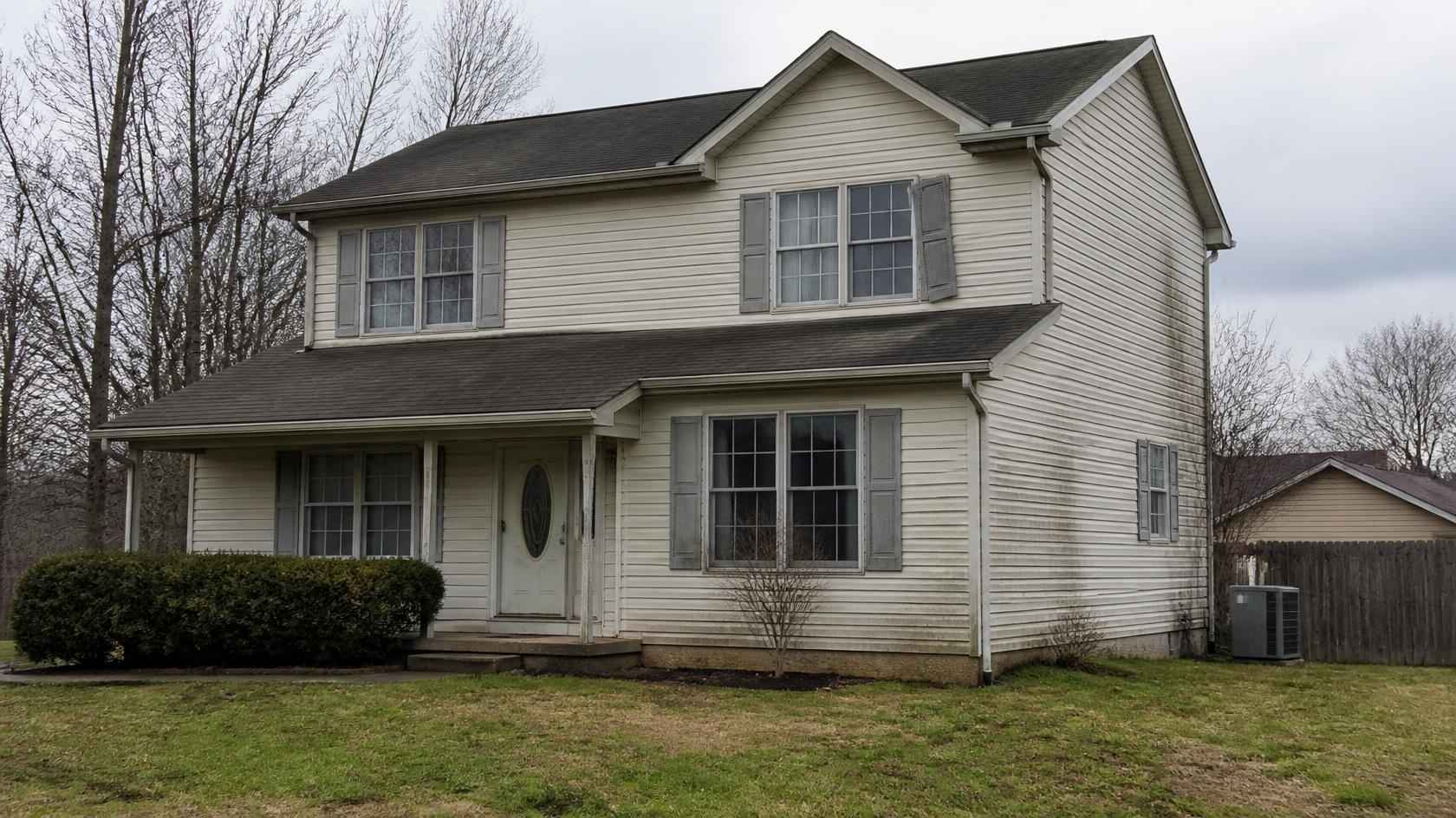 Older Tennessee Suburban House