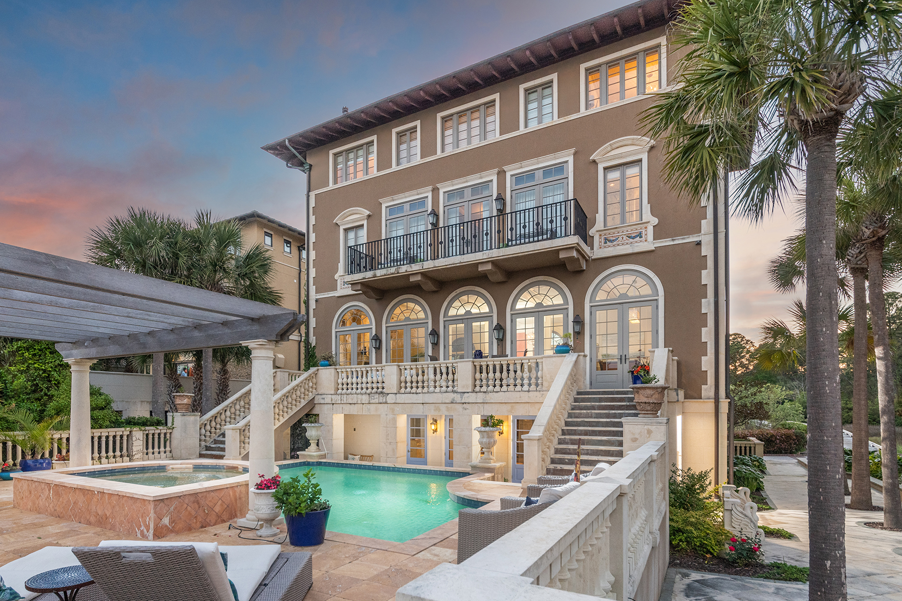 4 stella del mar manor