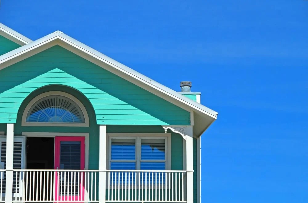 how-to-extend-your-rental-propertys-decks-and-balconies