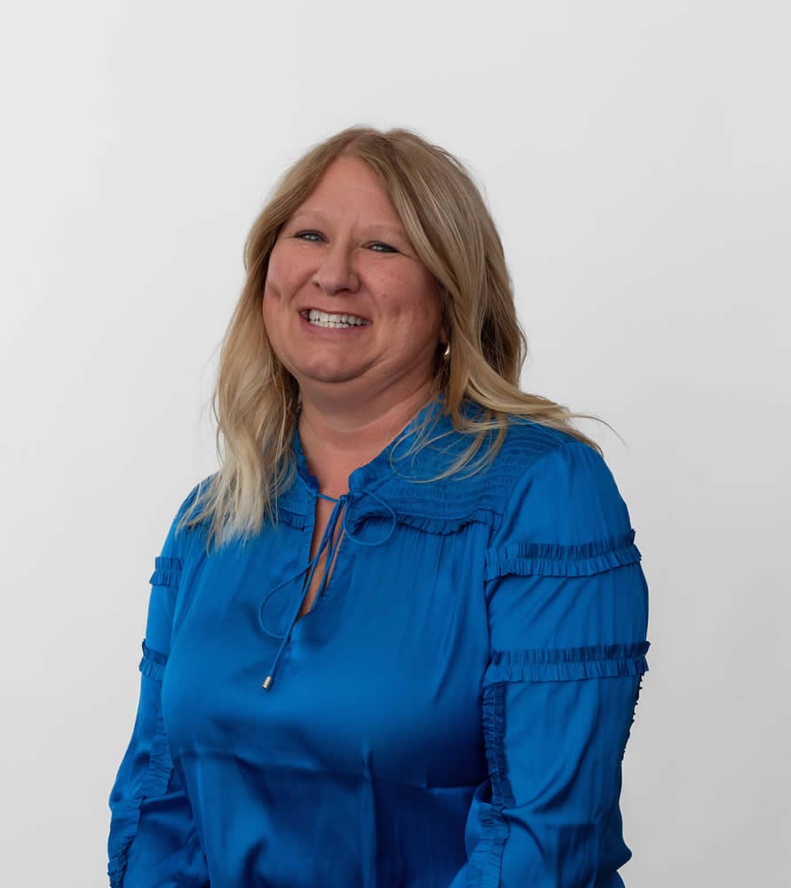 Deanna-4