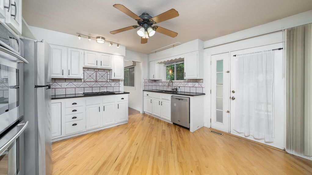 Wycliffe- Kitchen