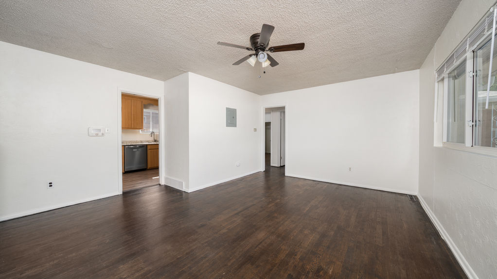 1003 Columbia- Living Room