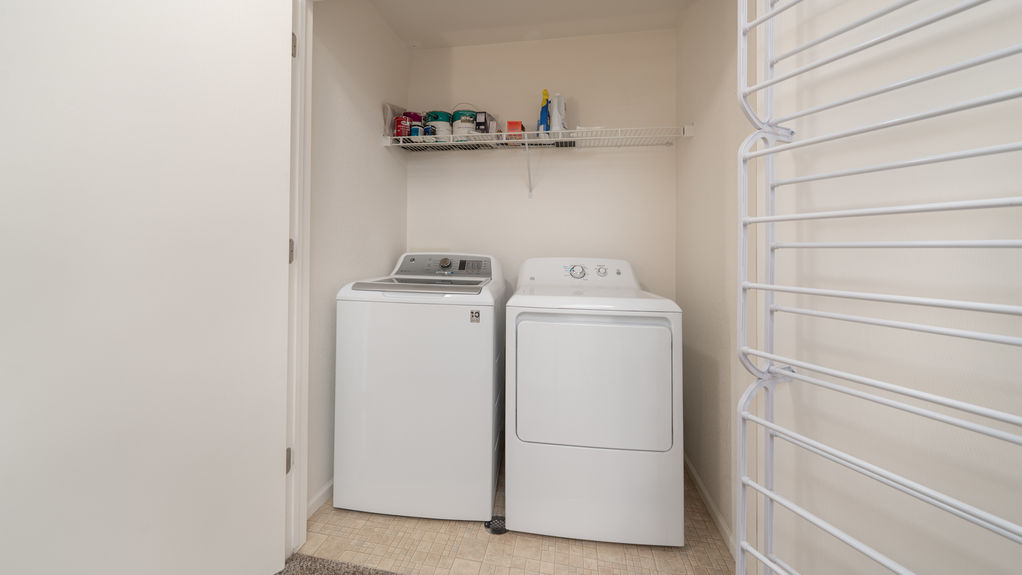 2778 Brooksedge- Laundry Room