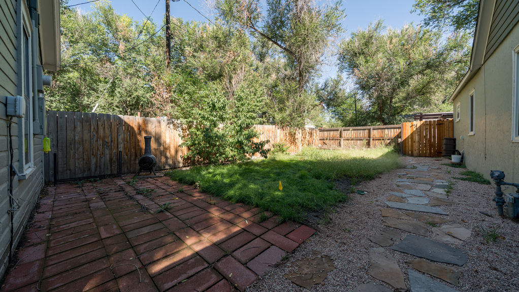 520 Pikes Peak- Back Yard