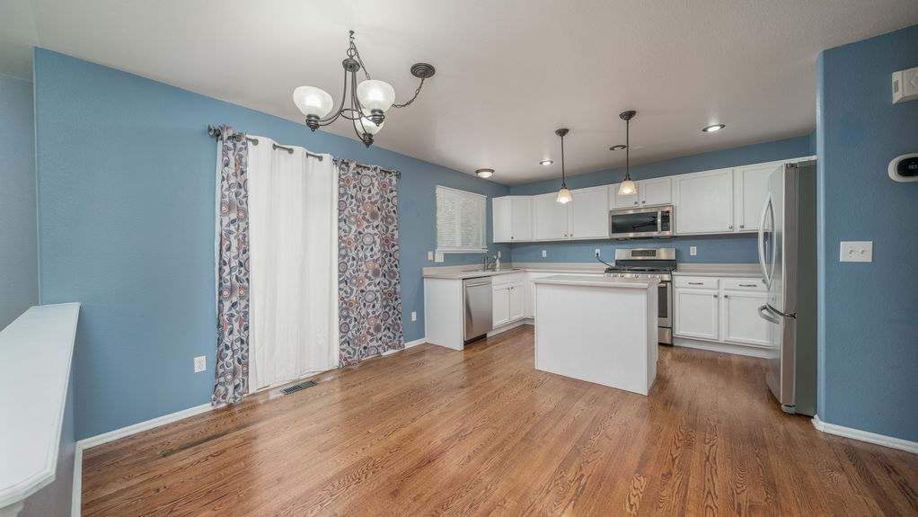 Cabriolet- Kitchen Dining