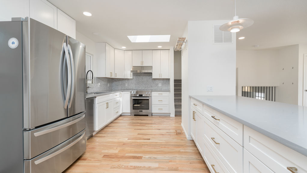 Fairview- Kitchen alt