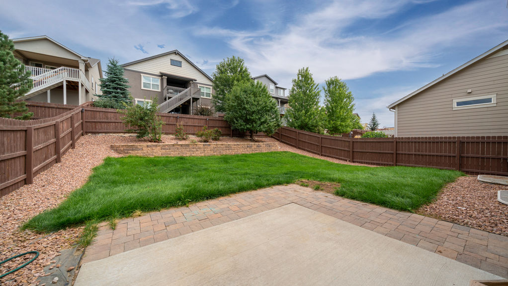 10825 Fossil Dust- Back Patio
