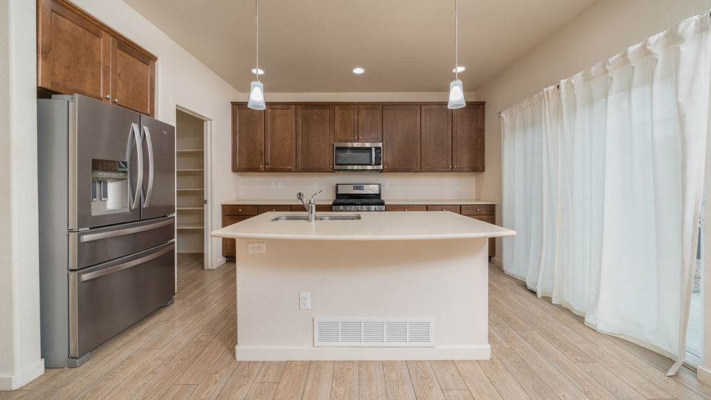 10825 Fossil Dust- Kitchen