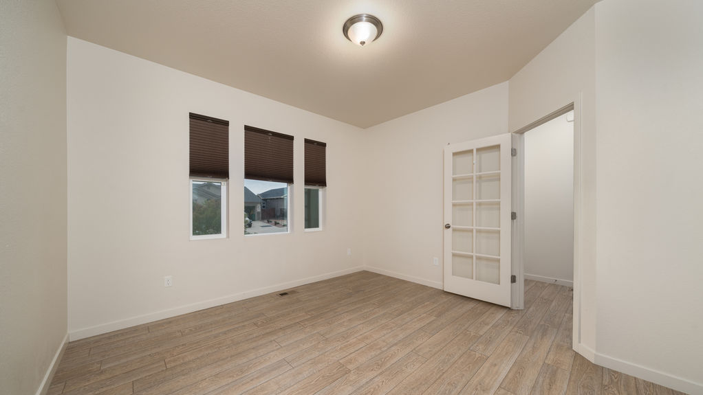 10825 Fossil Dust- Office