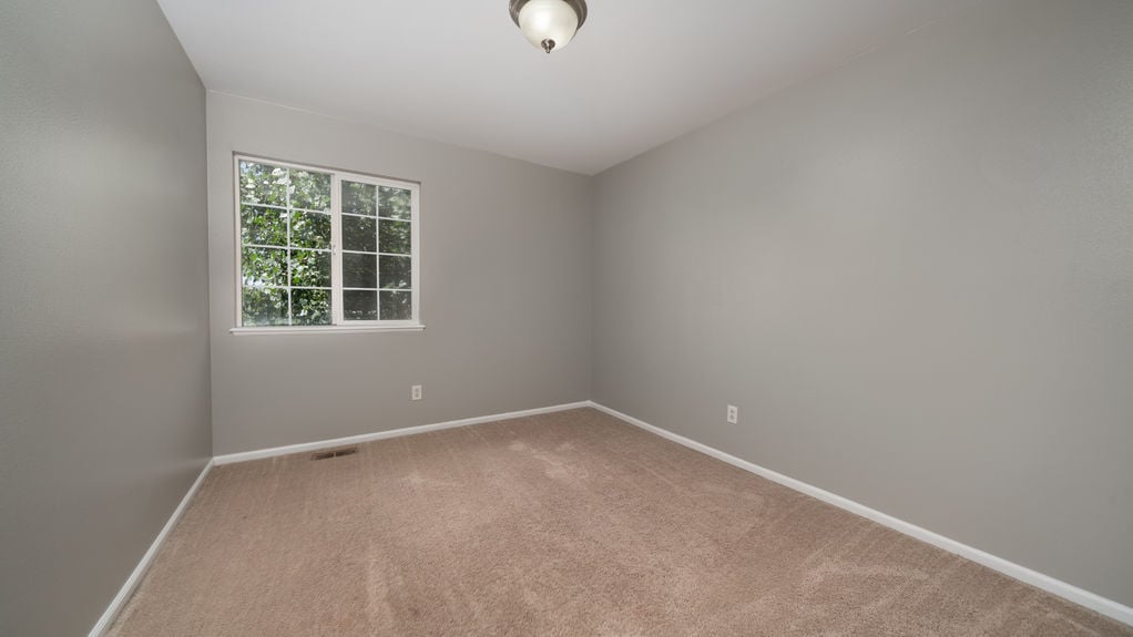 Hawk Meadow- Upstairs Bedroom 2