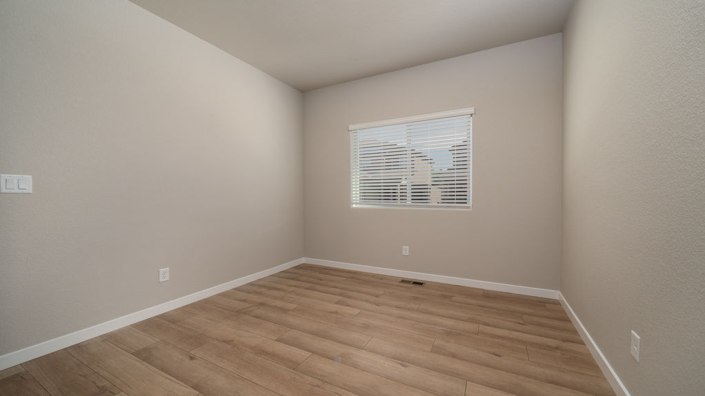 Palomino- Dining Room