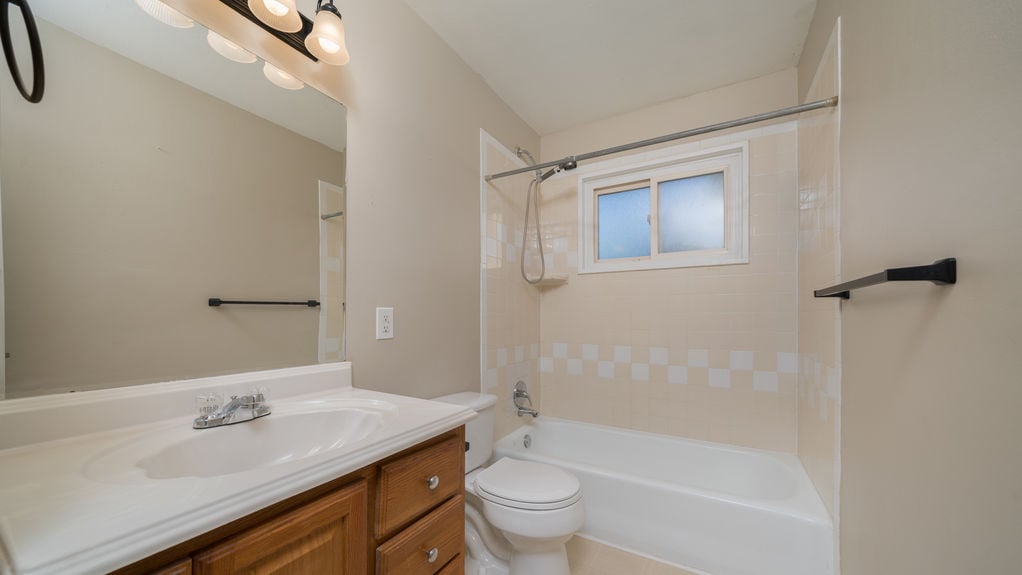 Sheffield- Bathroom