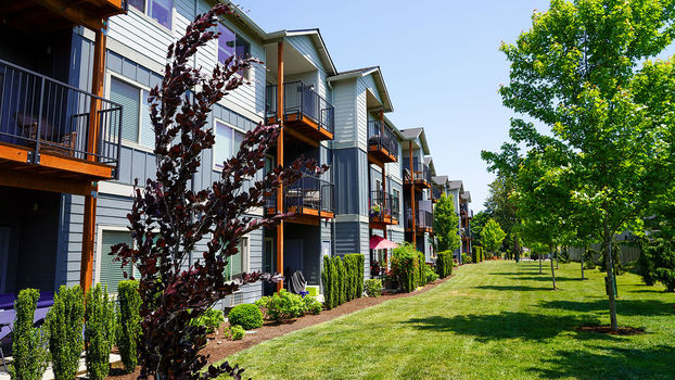 705 Hickory St NW 010