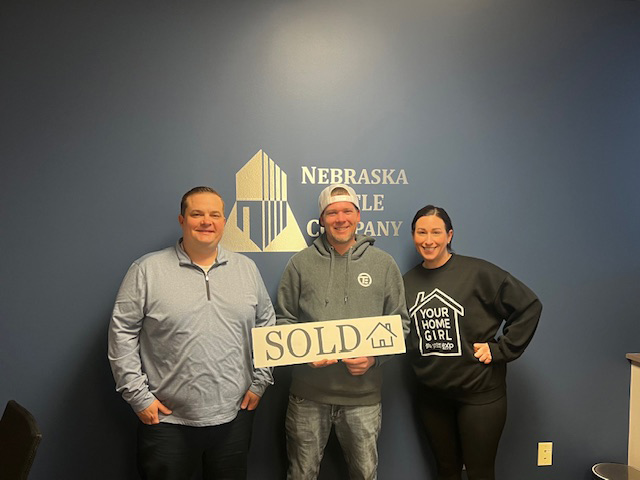 Closing Day Photo 002