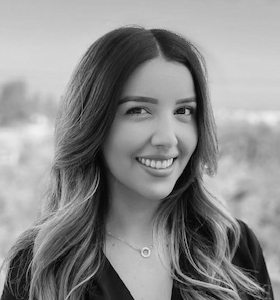 katie-cajas_bw_cropped