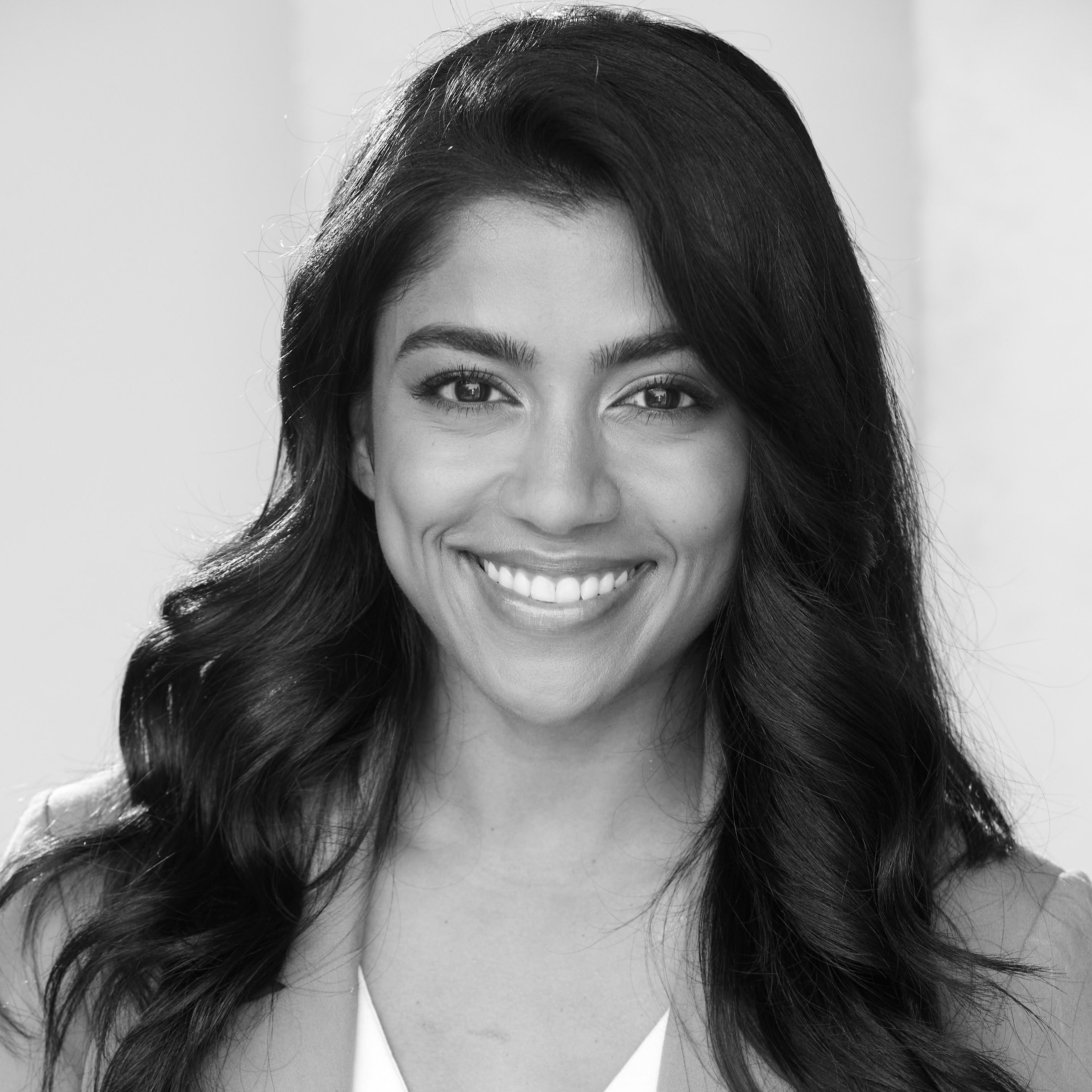 bushra_khan_bw_cropped