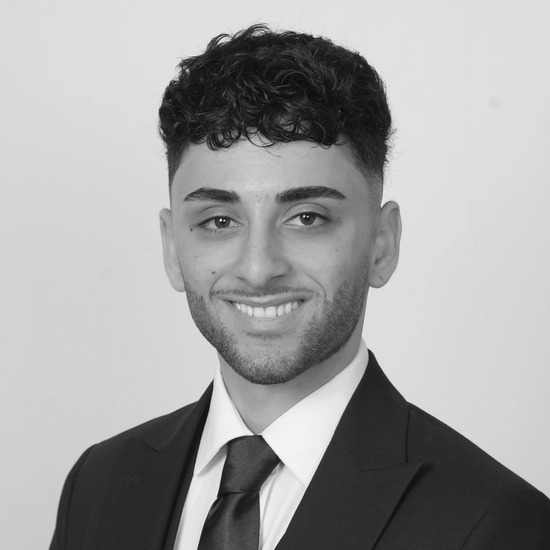 yannis-mans-bw.cropped