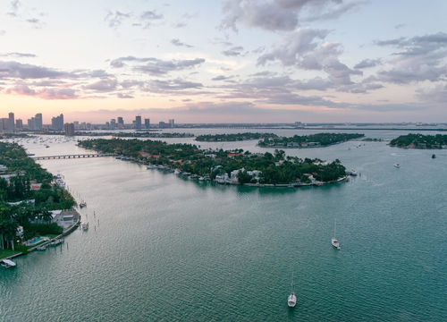 Hibiscus Island