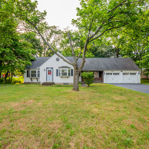 Selling an Inherited House in Rochester, NY: What to Know Before You Call Anyone