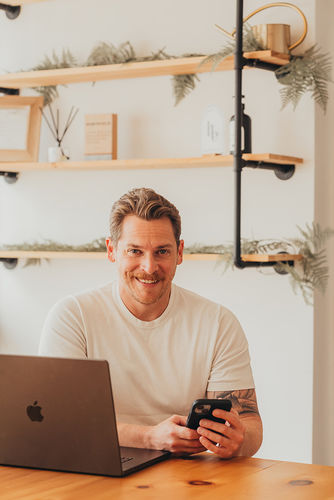 Adam Bellave<span>Licensed Real Estate Salesperson</span>
