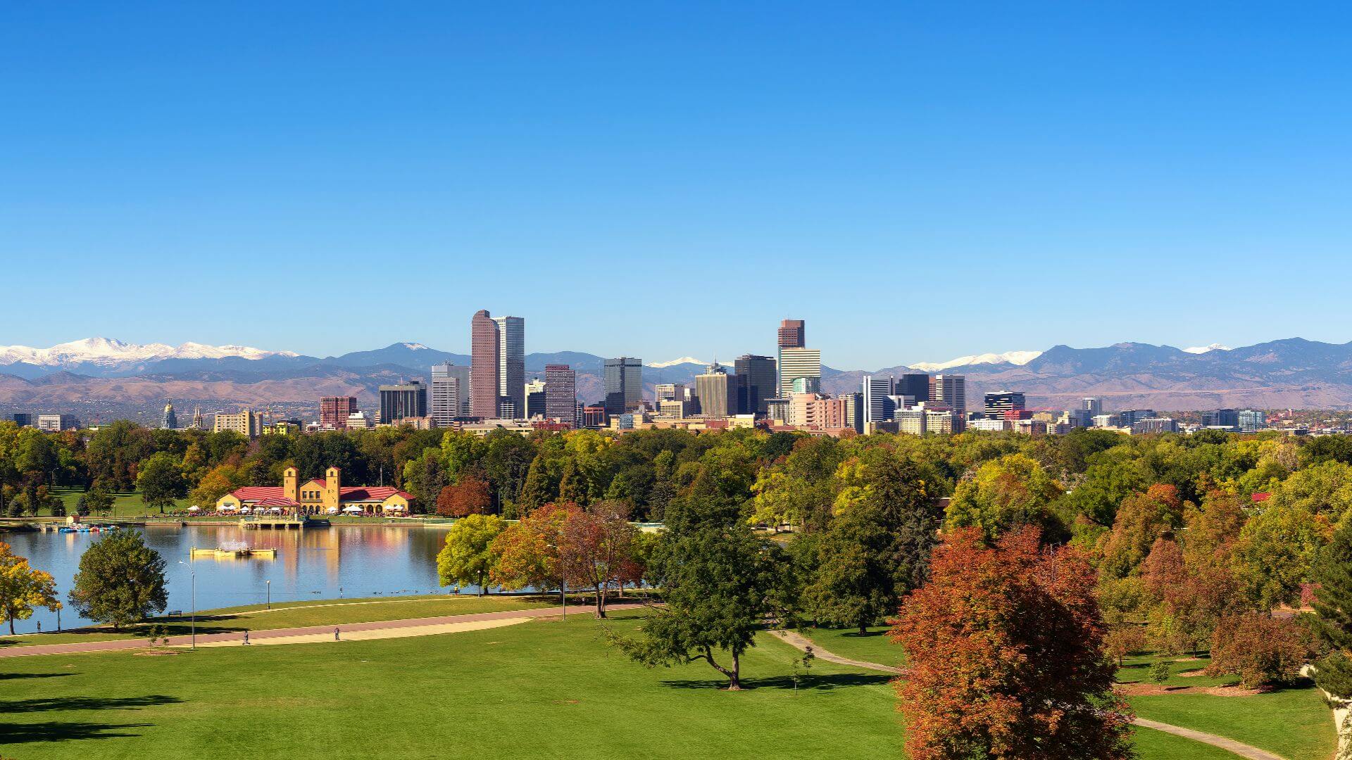 Denver city skyline