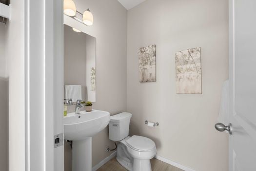 114 Auburn Meadows Ave SE_CaydencePhotography-13_compressed