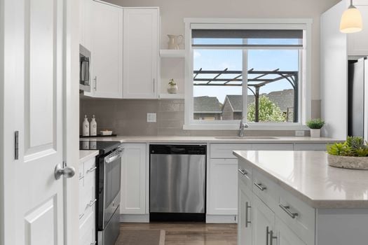 114 Auburn Meadows Ave SE_CaydencePhotography-9_compressed
