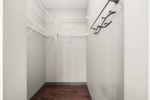 502, 8000 Wentworth Dr SW_CaydencePhotography-16