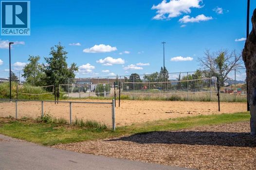 609, 1025 5 Avenue SW (38)