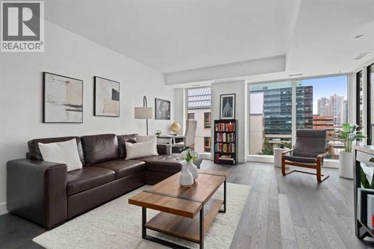 609, 1025 5 Avenue SW (7)