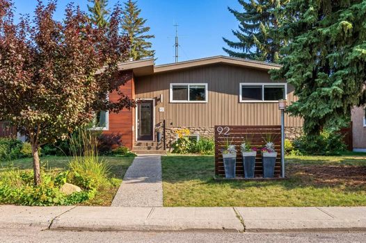 92 Chinook Drive SW (2)