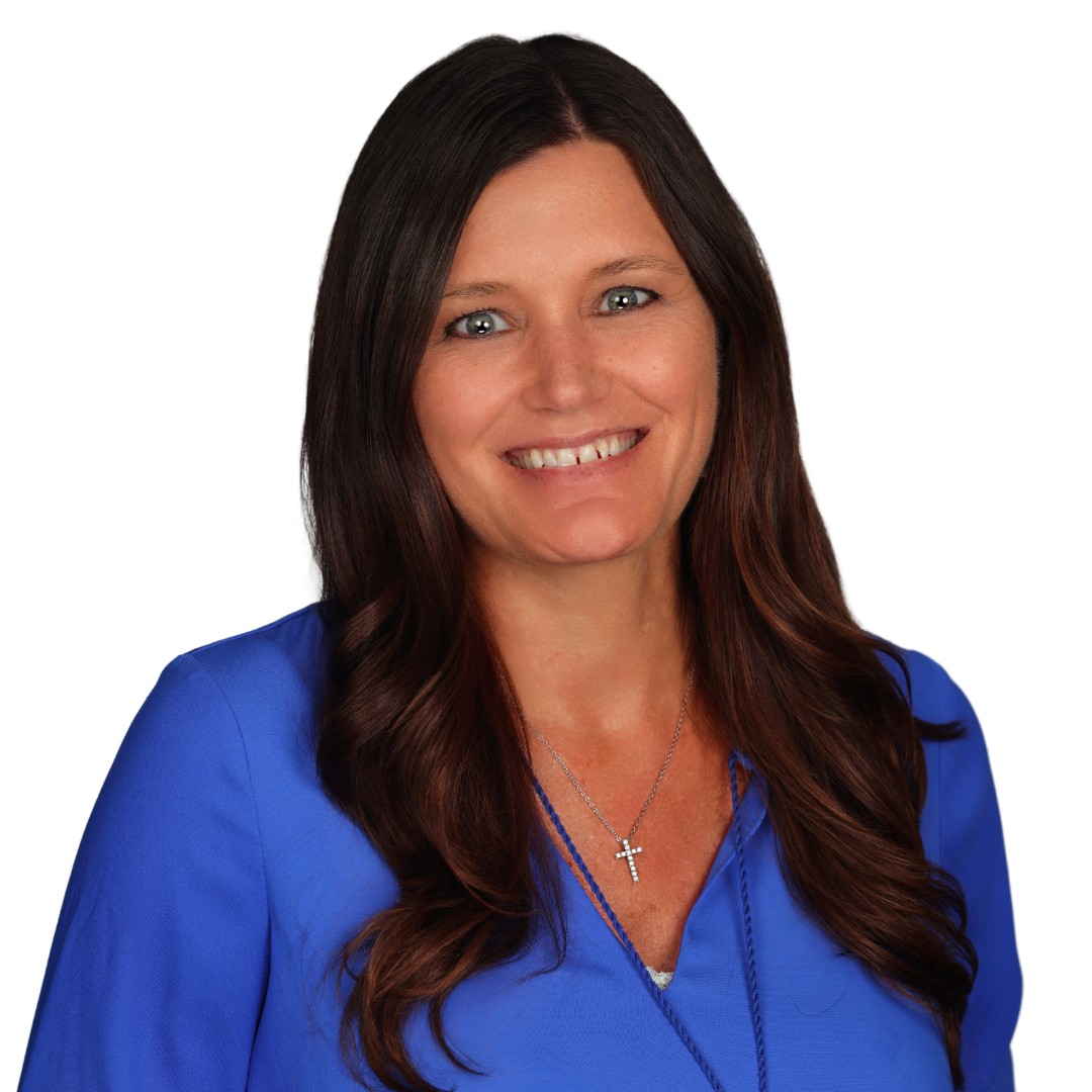 Kari Hazeltine headshot (1)