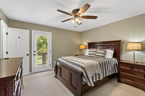 11029 Hughlan Dr-29