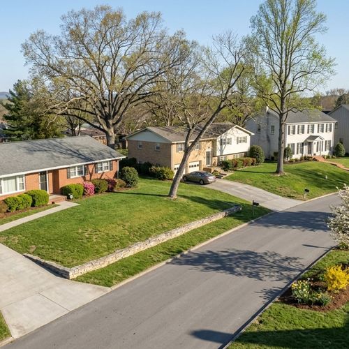 Living in the Bearden Neighborhood of Knoxville, TN: Homes, Costs, and Daily Life