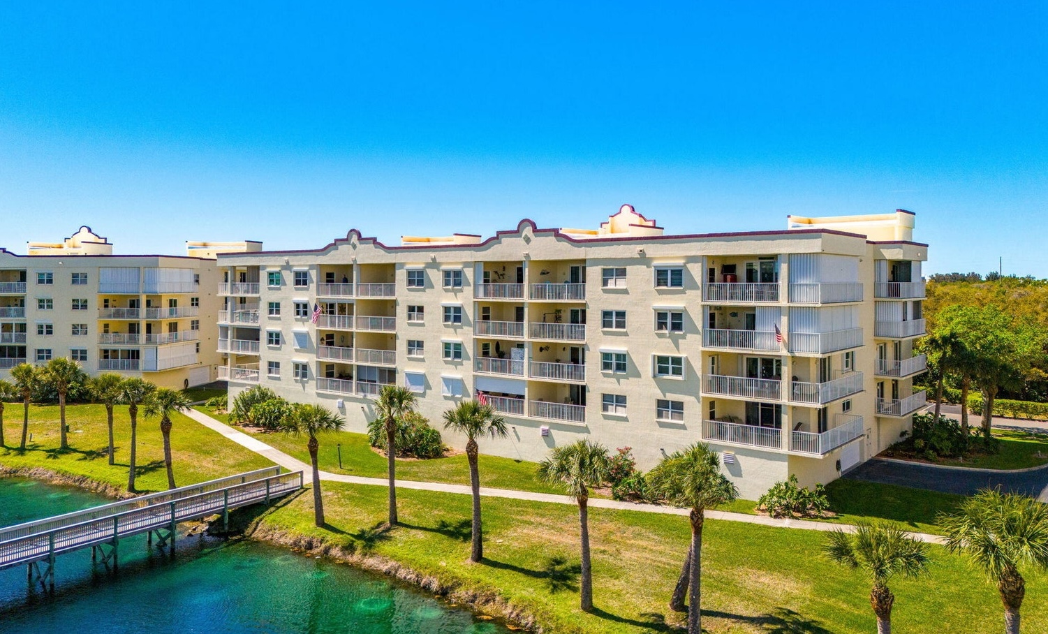Solana Lake Cape Canaveral condo interior