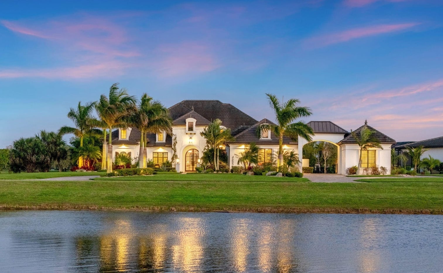 Viera and Suntree real estate market report by Bobby Freeman and McCoy Freeman Group at Compass