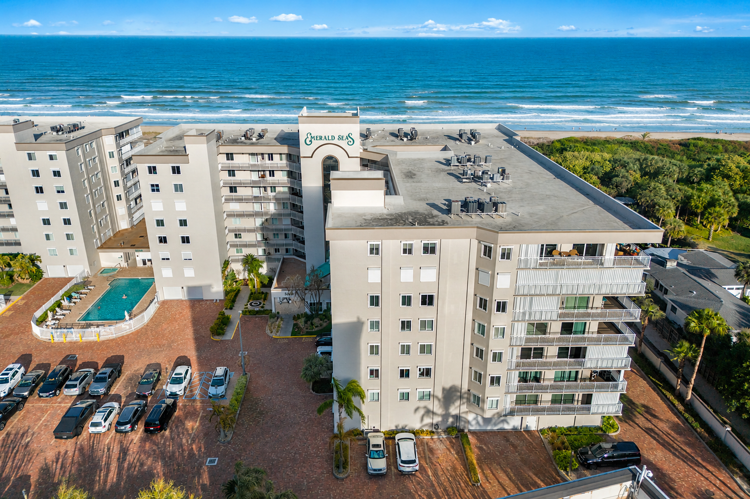 Emerald Seas Cocoa Beach oceanfront condo sold by Bobby Freeman