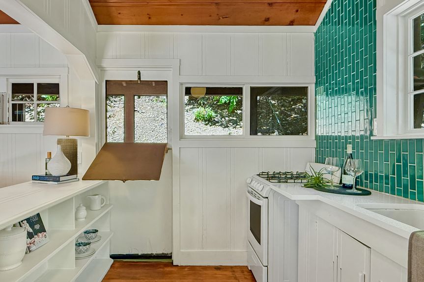 12-KITCHEN - edeb28f4aaf1070a56f580c388ce7b5e01ed6f65