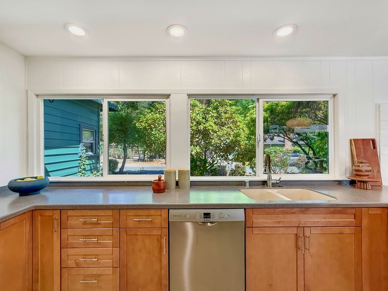36-KITCHEN - eb780c63a5df0fa39080fc6e905806d5bea7dc97