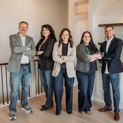 Realty Elevate Gruop Team Members full picture
