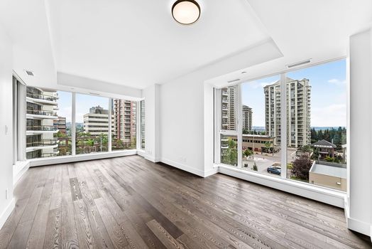 13.Photo.503-1025_5_Ave_SW_Calgary.076478