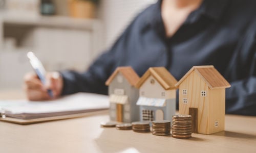 What is the Average Deposit for Buying a &hellip;