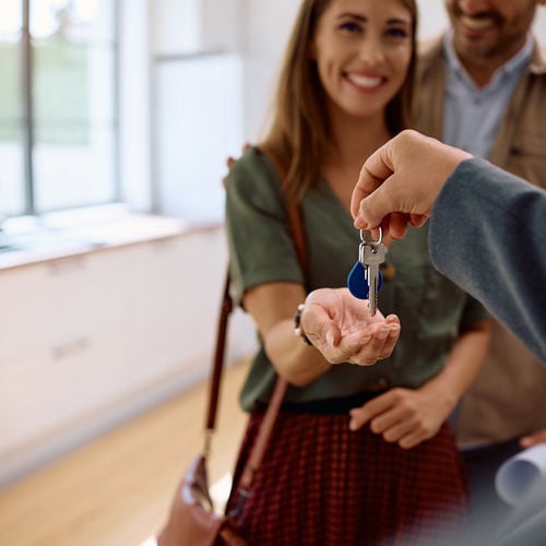 What is the Best Time to Buy a House in Ontario?