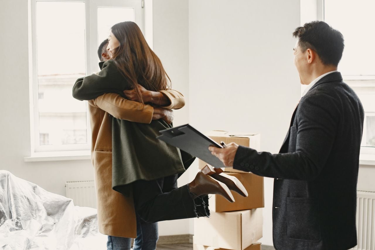 First-time-home-buyer-couple