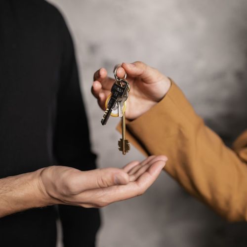 What's The Difference Between A Seller's Market and a Buyer's Market?