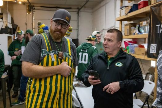 20231105-TakeActionRealty-Tailgating-77-1536x1025